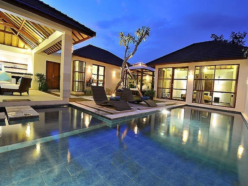 Arama Riverside Legian Extérieur photo