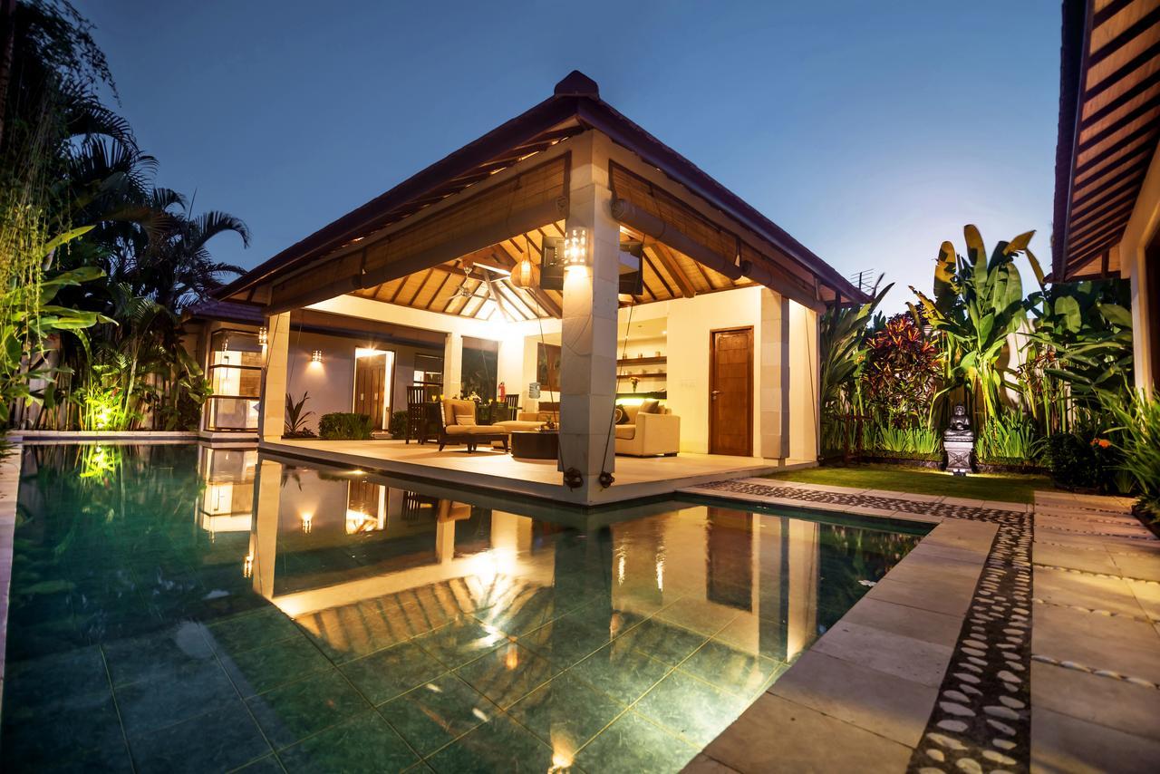 Arama Riverside Legian Extérieur photo