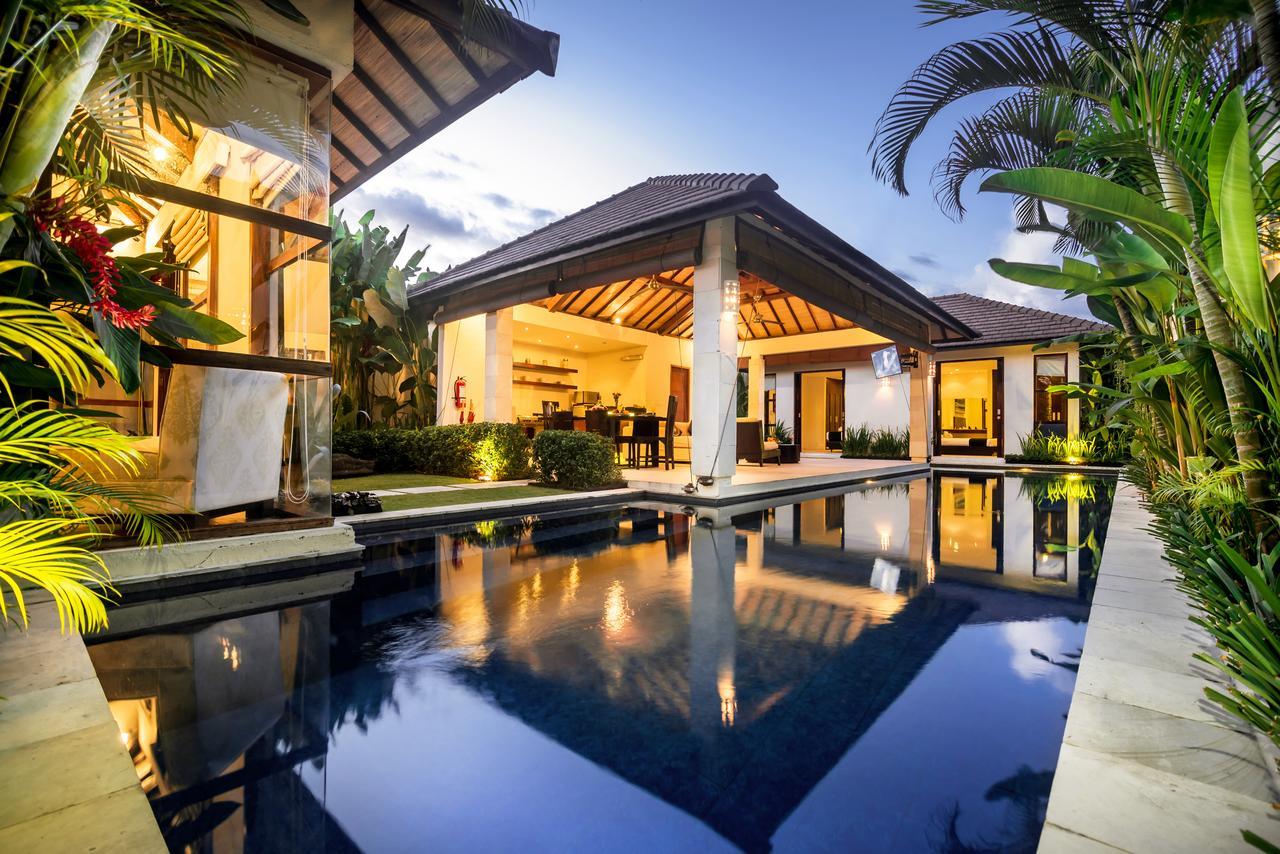 Arama Riverside Legian Extérieur photo